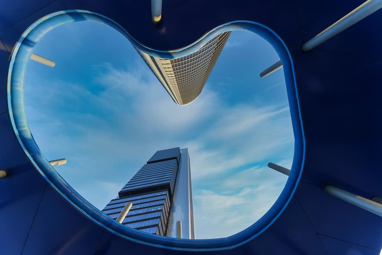 image illustrant l'article 👀 Immobilier fractionné vs SCPI : lequel choisir pour investir ?